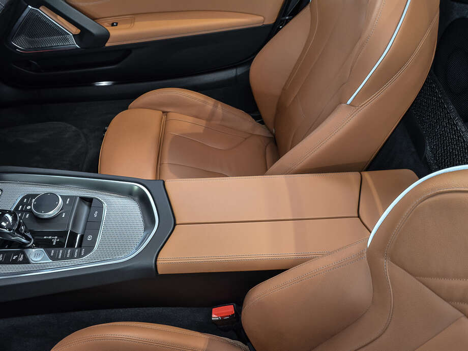 BMW Z4 (Bild 14/18)