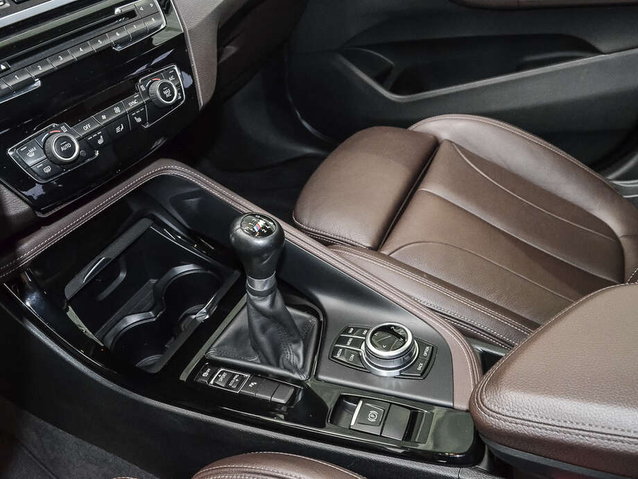 BMW X1 (Bild 12/18)
