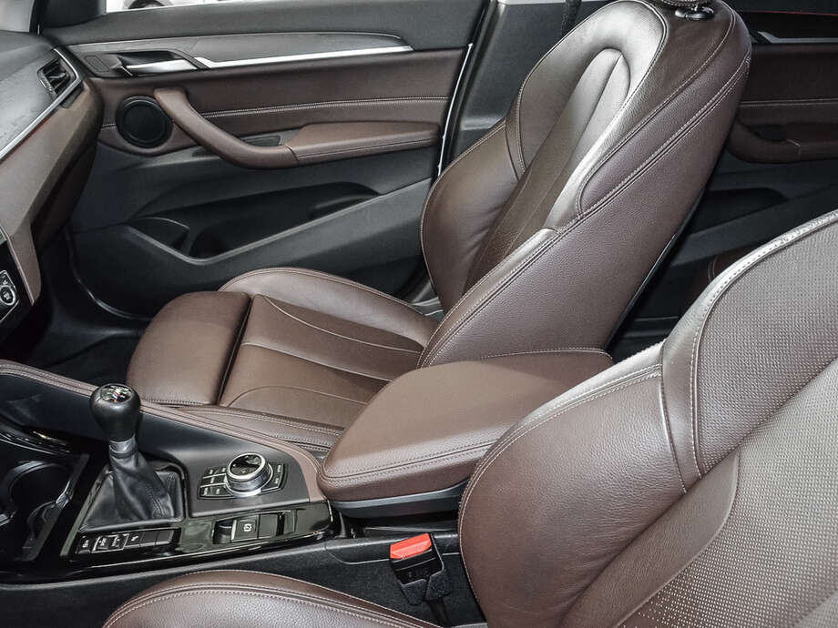 BMW X1 (Bild 13/18)