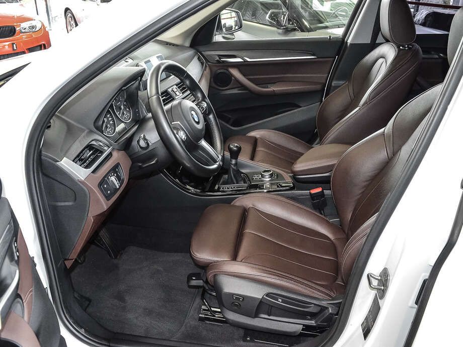 BMW X1 (Bild 14/18)