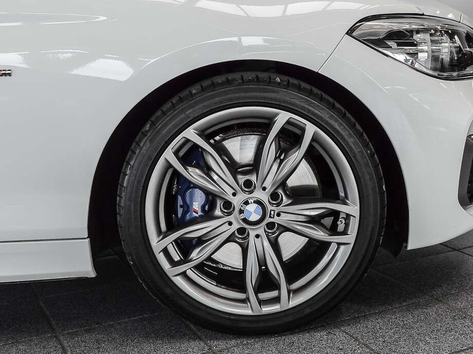 BMW M140i (Bild 6/19)