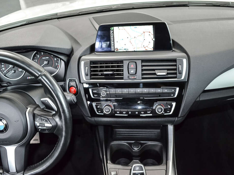 BMW M140i (Bild 11/19)