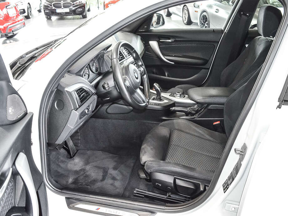 BMW M140i (Bild 14/19)
