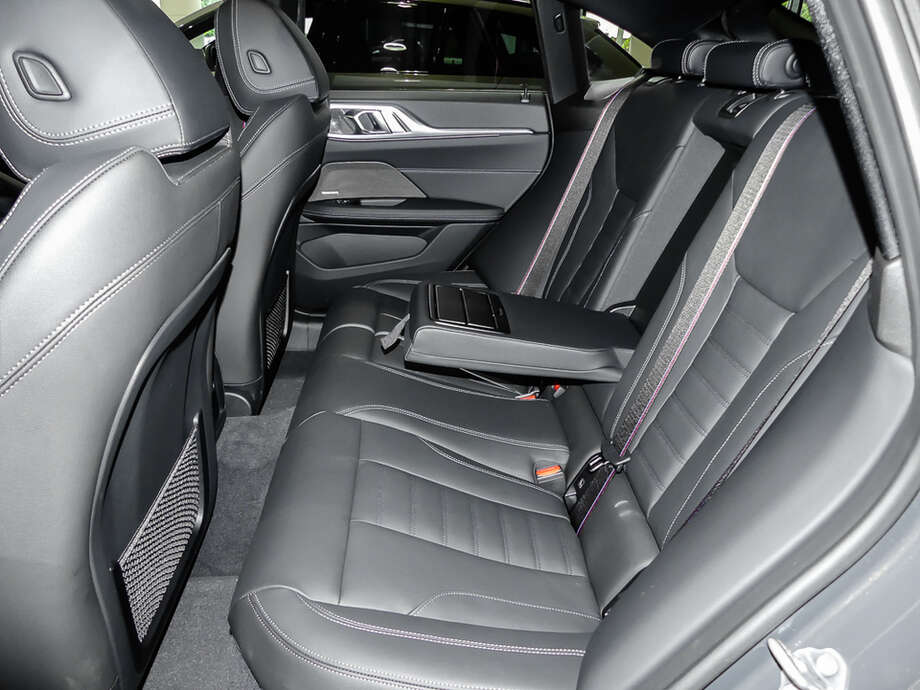 BMW M440i xDrive Gran Coupe (Bild 15/16)