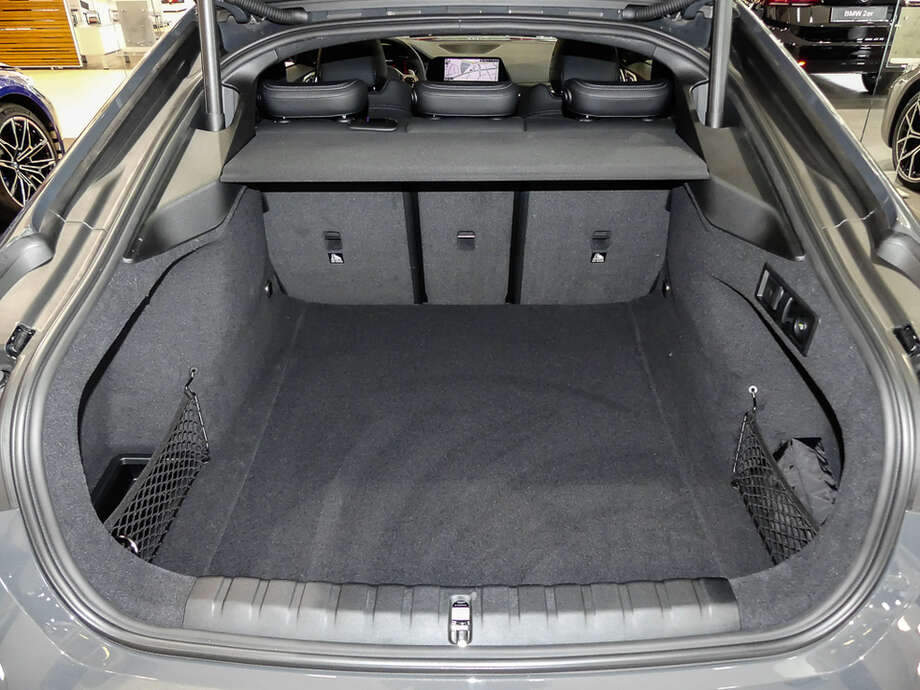 BMW M440i xDrive Gran Coupe (Bild 16/16)