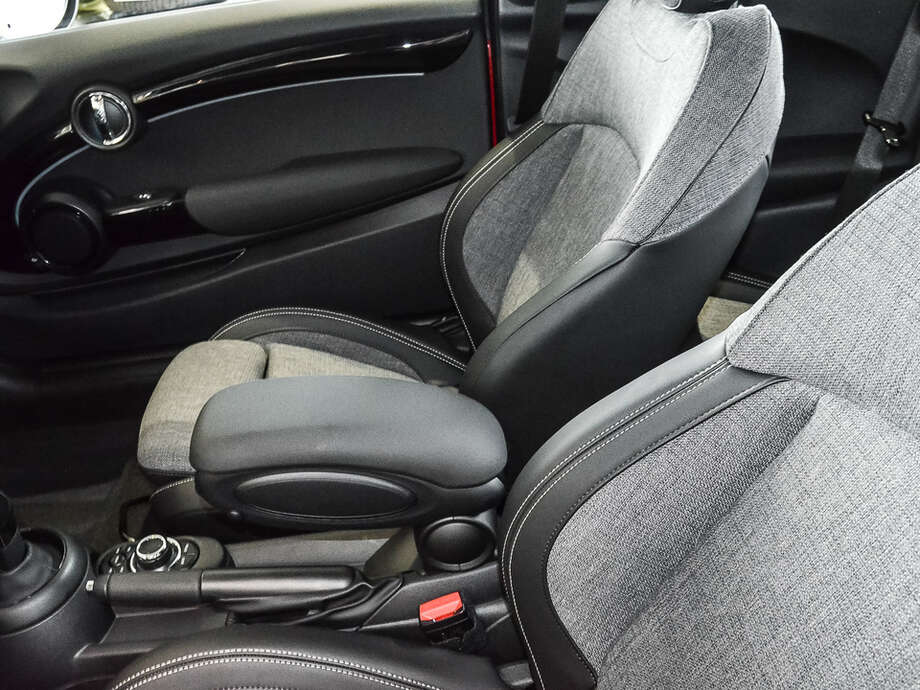 MINI Cooper (Bild 13/16)