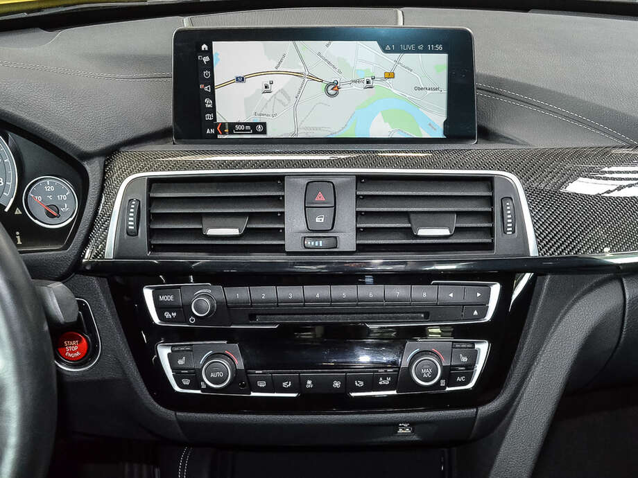 BMW M4 (Bild 11/17)