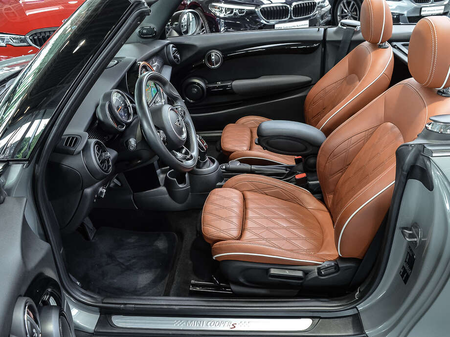 MINI Cooper S Cabrio (Bild 12/19)