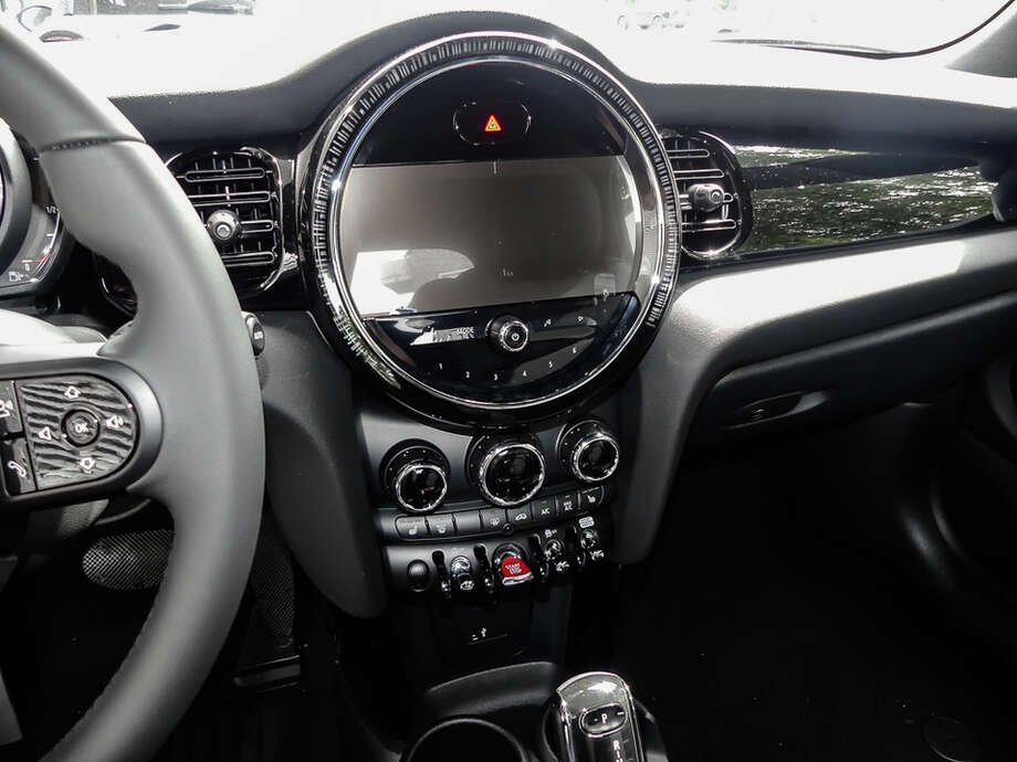 MINI Cooper Cabrio (Bild 8/16)