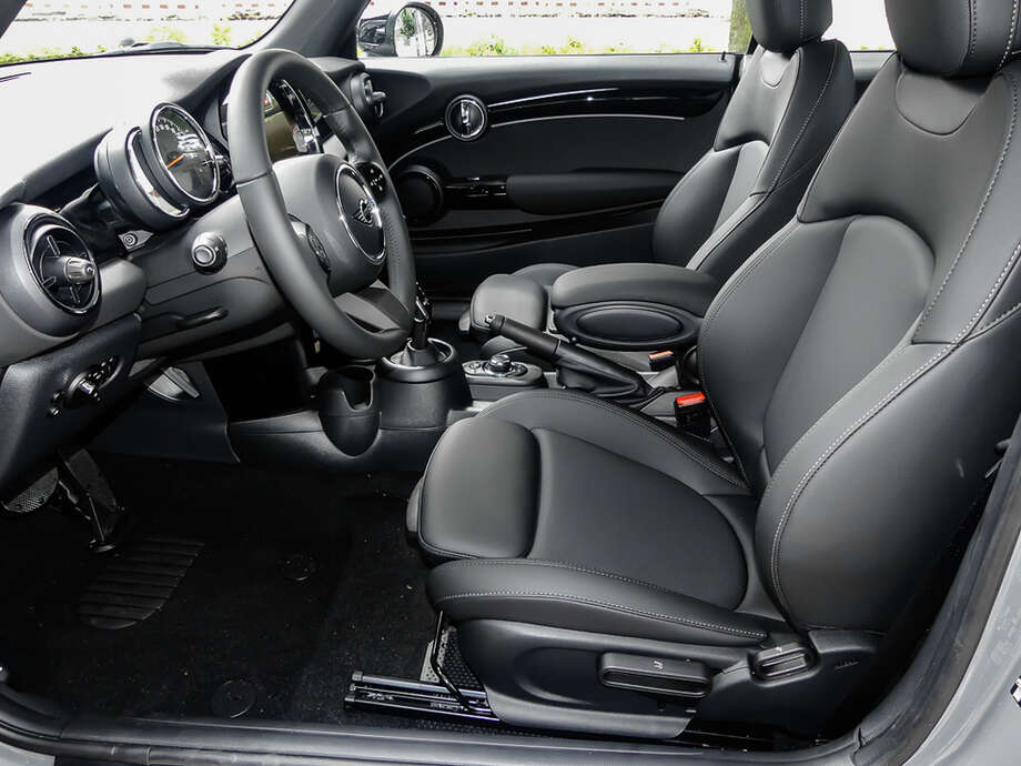 MINI Cooper Cabrio (Bild 11/16)