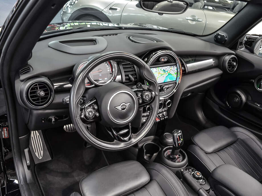 MINI John Cooper Works Cabrio (Bild 8/19)