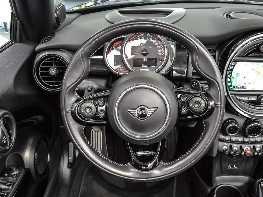 MINI John Cooper Works Cabrio (Bild 11/19)