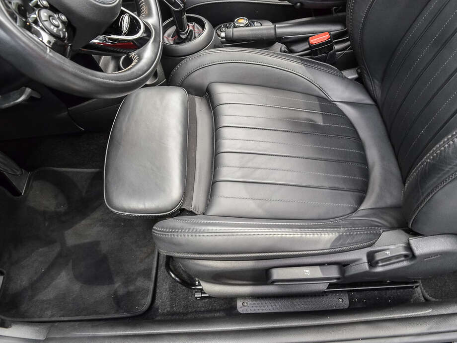 MINI John Cooper Works Cabrio (Bild 17/19)