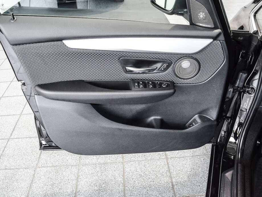 BMW 220 Gran Tourer (Bild 14/16)