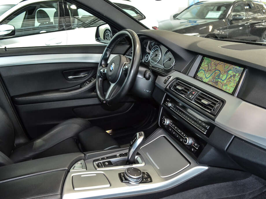 BMW 530d xDrive (Bild 7/17)