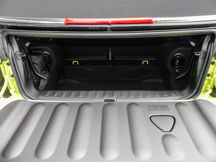 MINI Cooper S Cabrio (Bild 15/16)