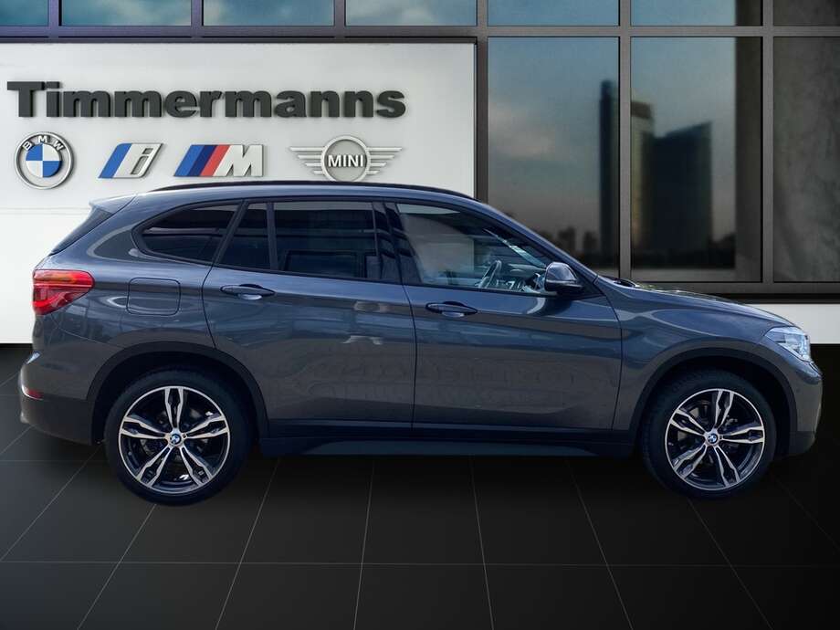 BMW X1 (Bild 6/19)