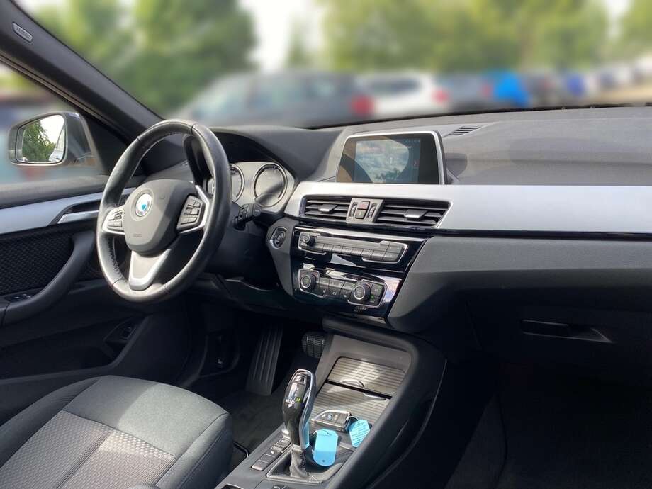 BMW X1 (Bild 12/19)