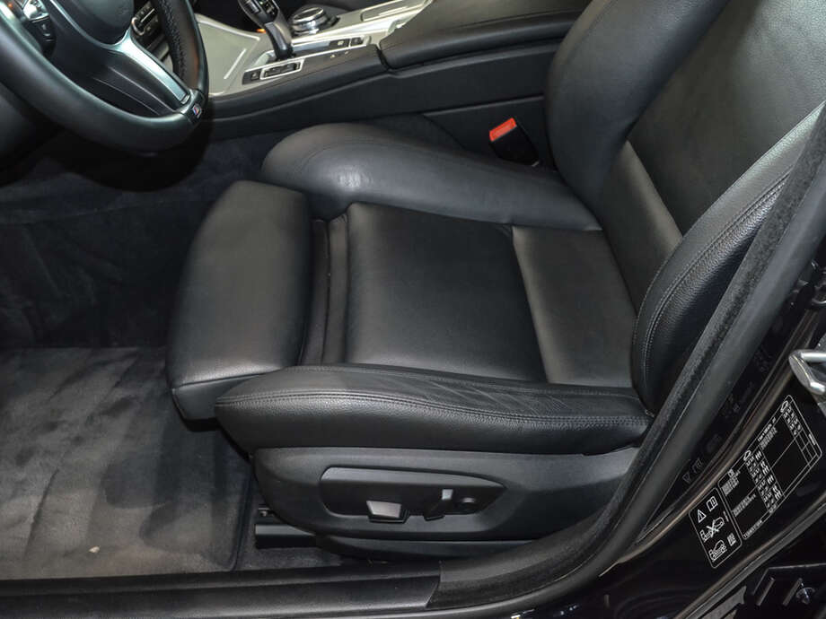 BMW 530d xDrive (Bild 14/17)