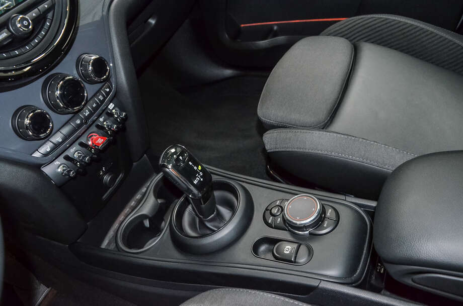 MINI Cooper Countryman (Bild 13/21)