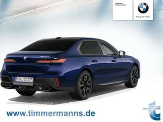 BMW M760 (Bild 2/5)
