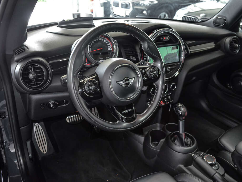 MINI John Cooper Works (Bild 8/18)