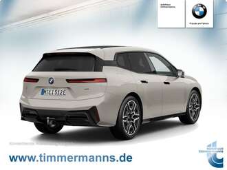 BMW iX (Bild 2/5)