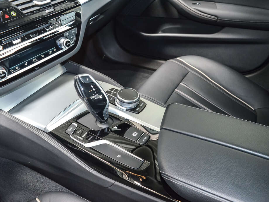 BMW 530i xDrive (Bild 13/19)
