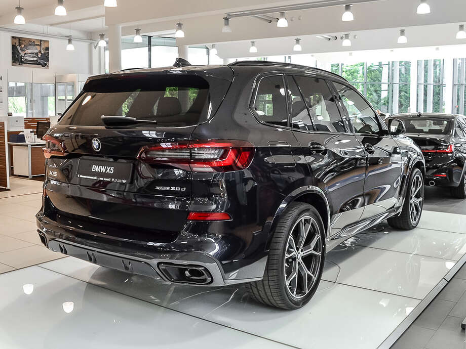 BMW X5 (Bild 2/16)