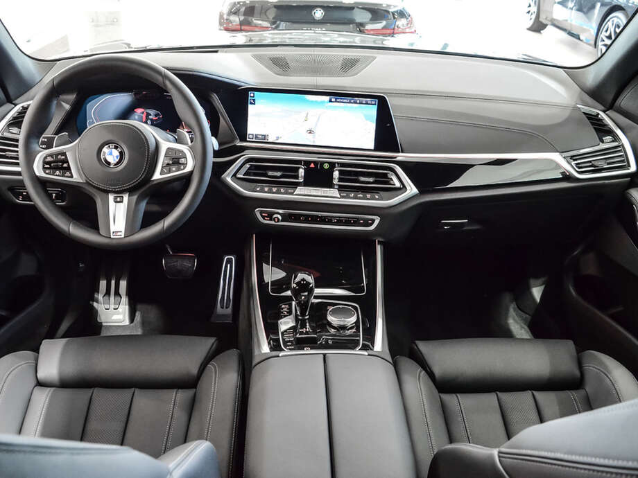 BMW X5 (Bild 6/16)