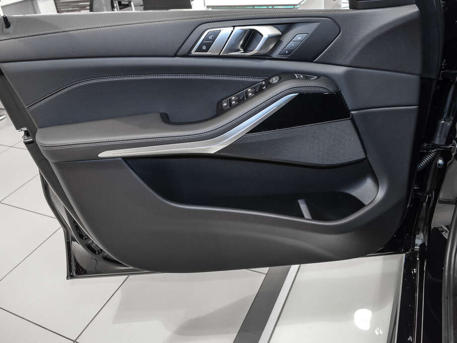 BMW X5 (Bild 14/16)