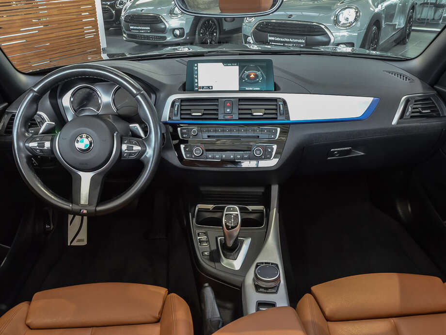 BMW M240i (Bild 10/17)