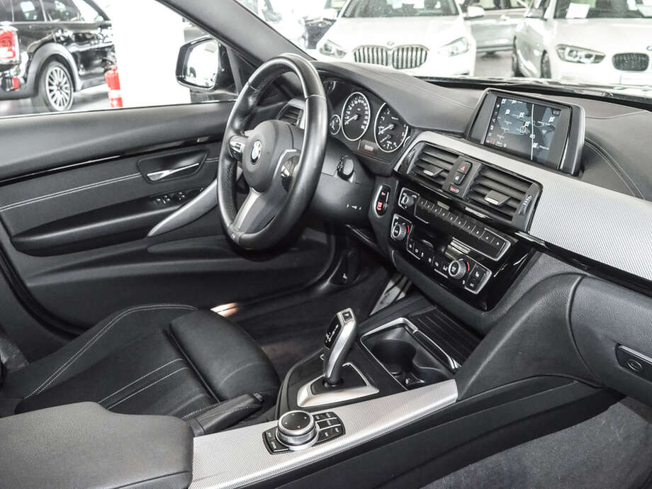 BMW 340i (Bild 7/17)
