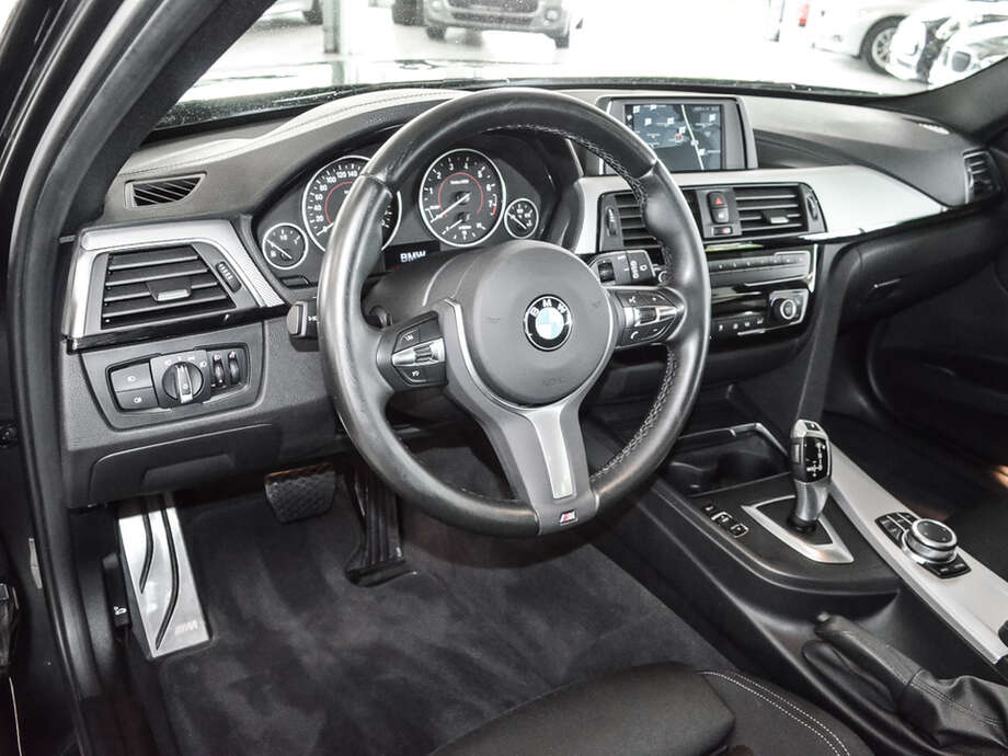 BMW 340i (Bild 8/17)