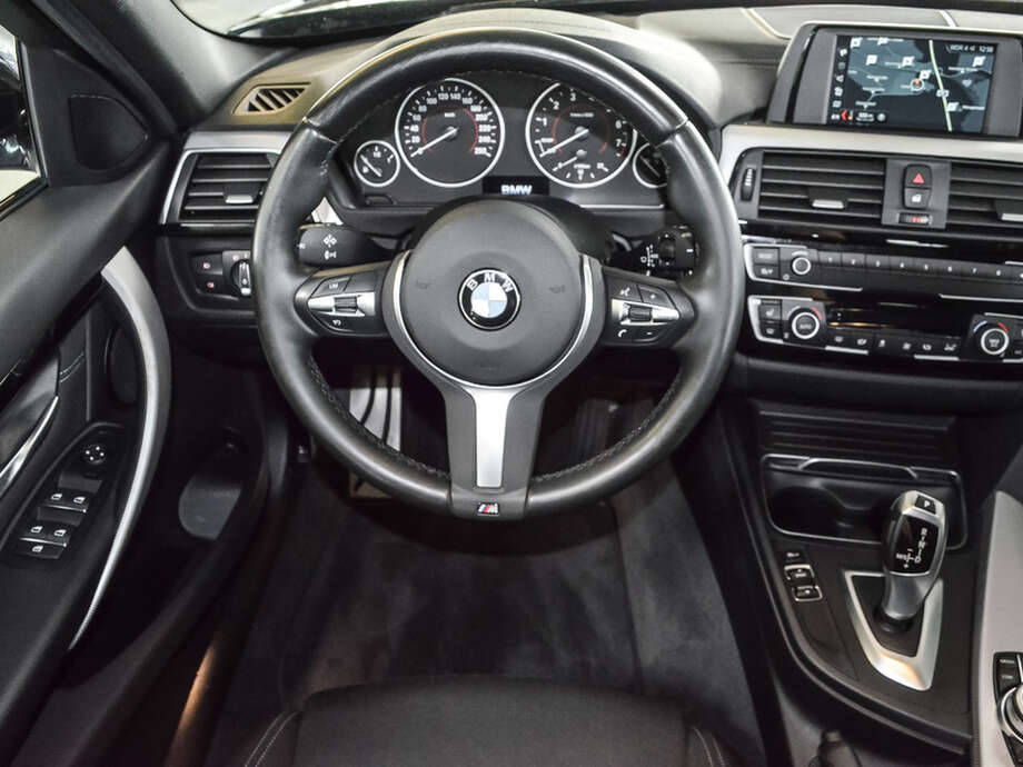 BMW 340i (Bild 10/17)