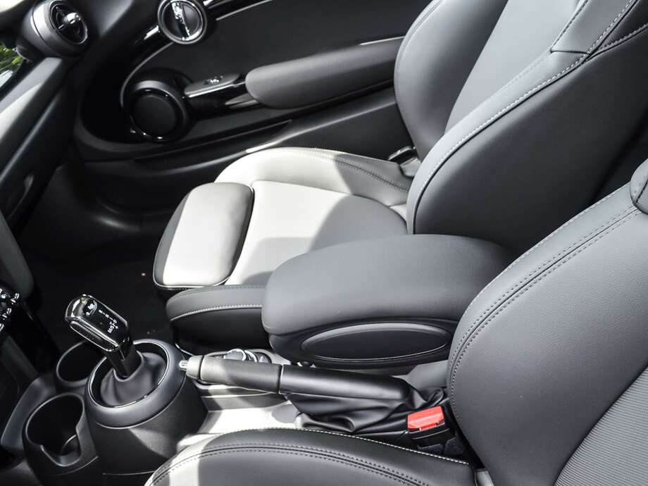 MINI Cooper (Bild 10/18)