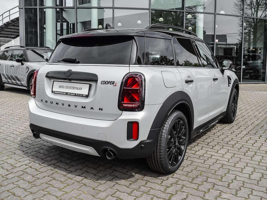 MINI Cooper S Countryman (Bild 2/19)