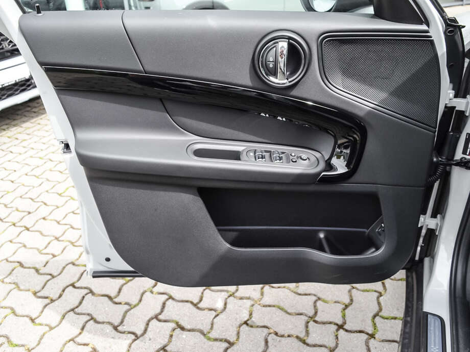 MINI Cooper S Countryman (Bild 14/19)