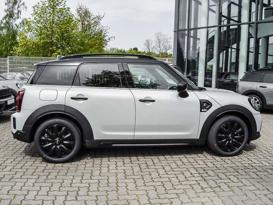 MINI Cooper S Countryman (Bild 18/19)