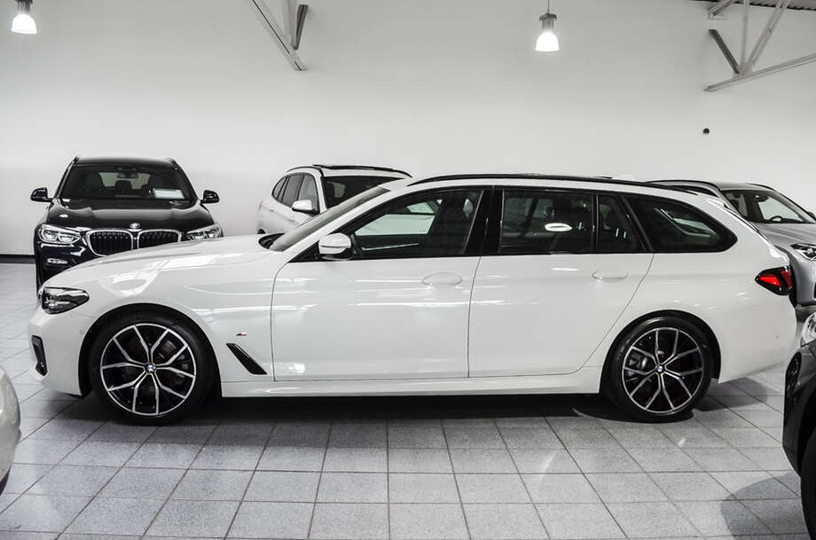 BMW 520d (Bild 4/18)