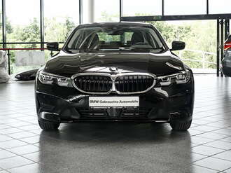 BMW 320d (Bild 3/14)