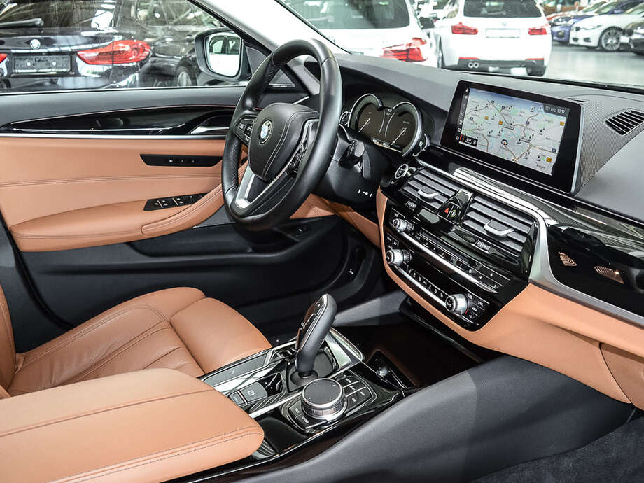 BMW 530d (Bild 7/19)