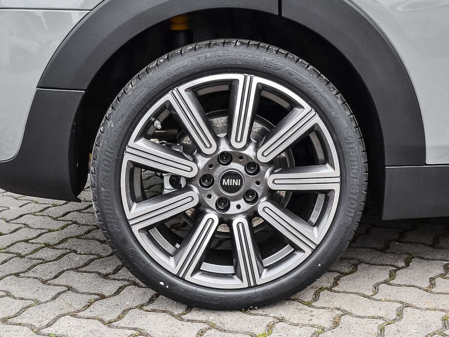 MINI Cooper S Clubman (Bild 3/21)