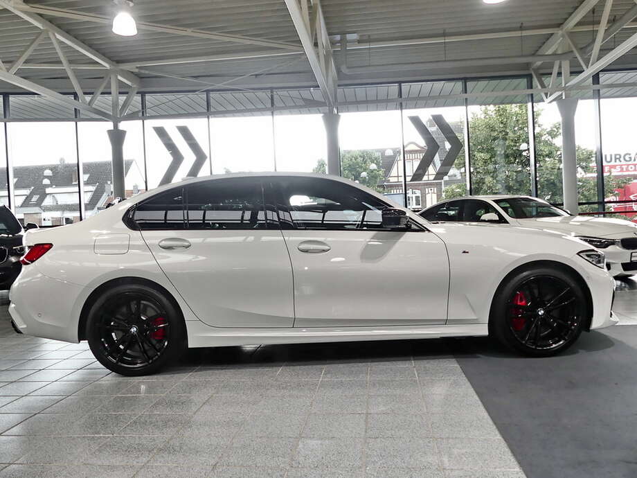 BMW M340d xDrive Auto (Bild 3/14)
