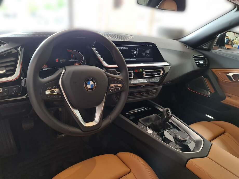 BMW Z4 (Bild 12/24)