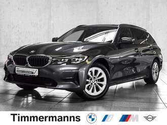 BMW 318i (Bild 1/17)