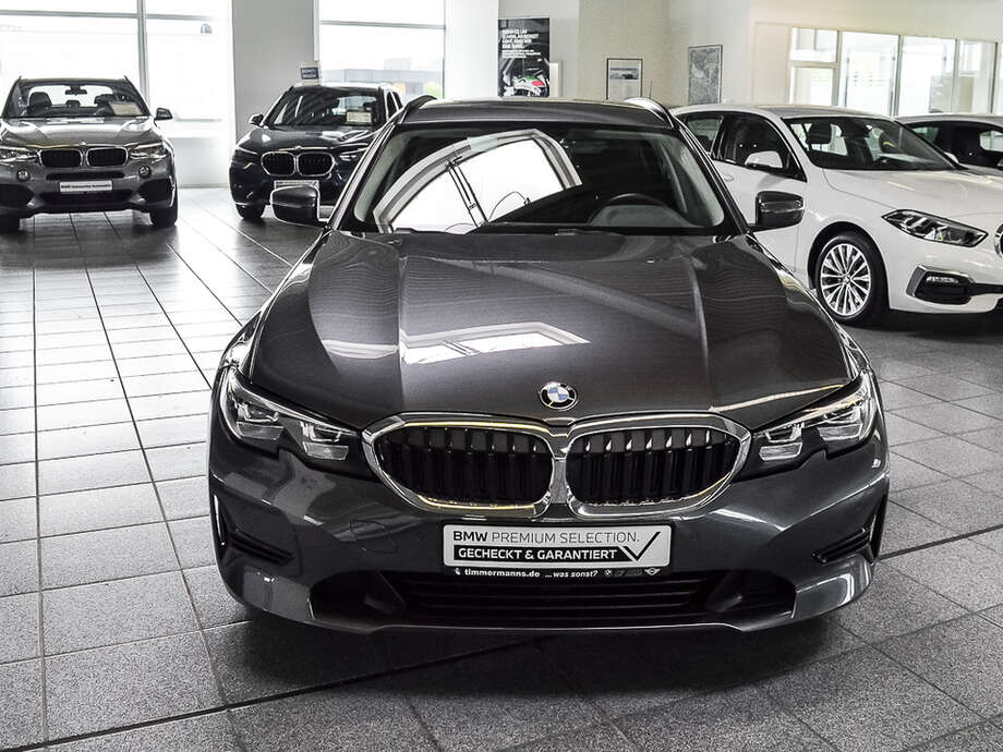 BMW 318i (Bild 3/17)