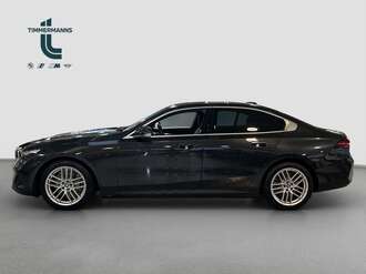 BMW i5 (Bild 2/19)