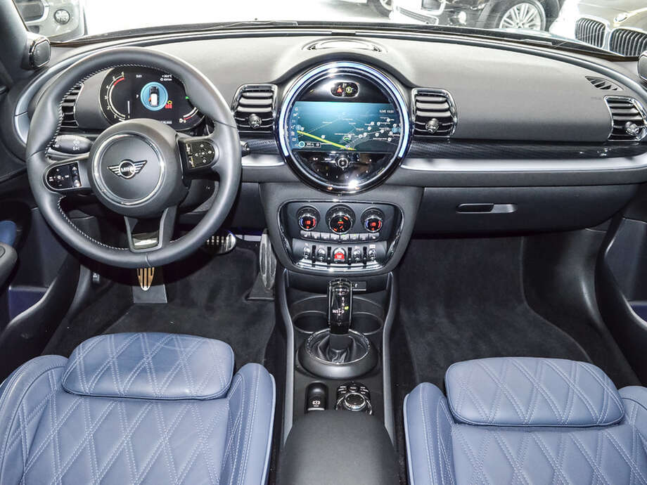 MINI Cooper D Clubman (Bild 9/22)