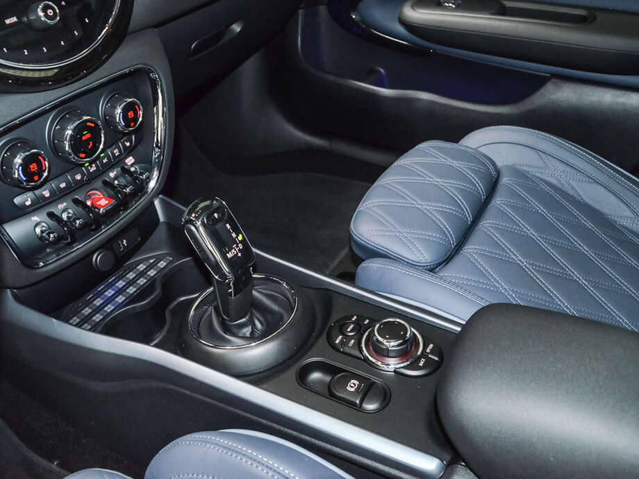 MINI Cooper D Clubman (Bild 14/22)